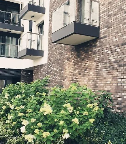 Primo Tramwajowa 17b Апартаменты Лодзь